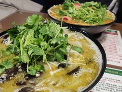 -肥汁米蘭香港米线(宁波路总店)