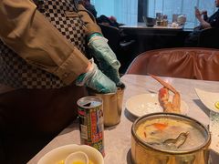 -雍容荟帝王蟹活龙虾展台自助(IFS黑金店)