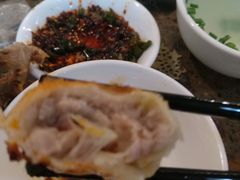 -周家大连水饺(美专校街店)