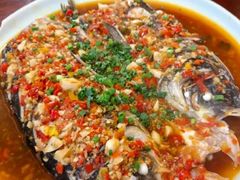 -坛宗剁椒鱼头(河西王府井店)