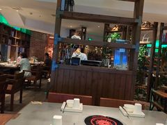 -牛德亨臻牛潮汕火锅(万邦时代店)