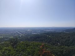 -鬼笑石后山停车场