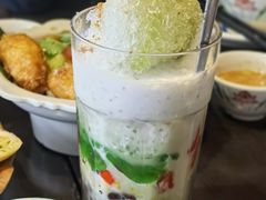 八宝冰-大头虾越式风味餐厅(光明广场店)