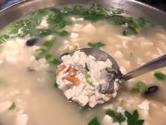 牡蛎豆腐汤-95号酱骨·一块豆腐(展春园西路店)