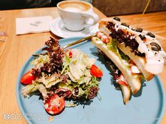 -ZING COFFEE 镜咖啡