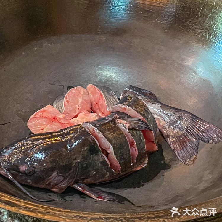 吃地道美食,还是去生态渔村更香
