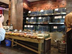 面包甜点陈列柜-船歌·鱼水饺青岛菜(闽江二路店)