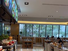 -昆山裕元花园酒店·温莎西餐厅