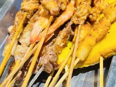 -马路牙子烧烤音乐酒馆(望京店)
