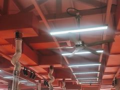 -养牛邓·潮汕牛肉海鲜自助火锅(广州店)
