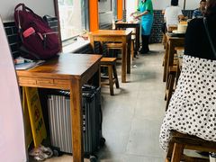 大堂-老磁器口豆汁店(方庄店)