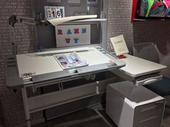 -康朴乐儿童学习桌椅(蓝色港湾店)