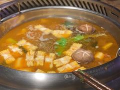 -七欣天香辣蟹火锅(无锡金太湖国际城店)