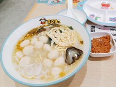 -灵芝妹子海鲜米线(凯德和平广场店)