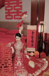 -莫小姐婚纱