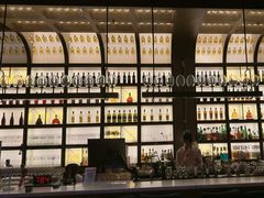 -洛缦音乐餐厅(工业展览馆万象城店)
