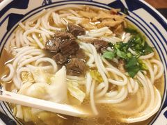 -鑫花溪牛肉米粉(凤凰街创始总店)