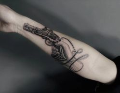 -刺客纹画纹身·洗纹身·穿孔饰品