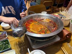-黔哆哆地摊酸汤火锅(清湖店)