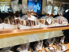 -Laderach 莱德拉(上海环贸iapm店)