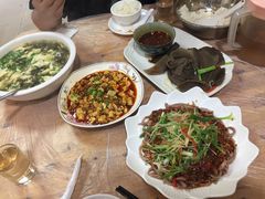 -洪霞餐馆