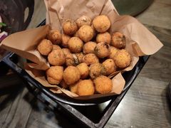 -70后饭吧(府河街店)