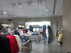 -H&M(星河城店)