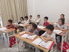 -童学馆·诗书礼乐少儿国学(光谷天地店)