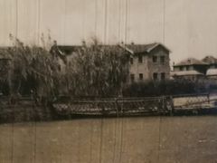 -和平影视娱乐城