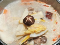 -三人行骨头王火锅(长寿店)