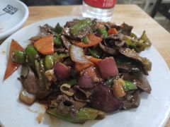 -东北特色菜馆(珞喻东路店)
