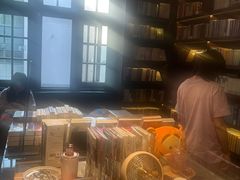 -思南书局(复兴中路店)