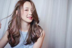 -PE SALON