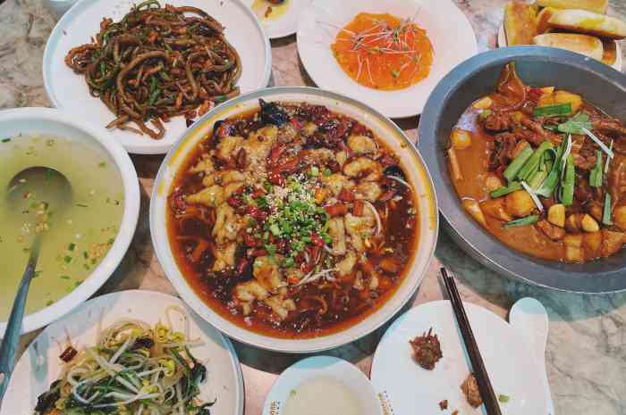 麦厨风情·家宴(潞阳门中路店)-"店内可以单点也可以点套餐 因为我们