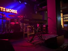 -TZ House音乐现场(茅台店)