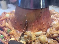 -老佛爷铜炉蛙锅(挂绿店)