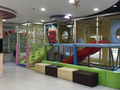 -爱乐梵国际儿童教育中心(古美店)