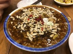 -宣海荣锅贴大王·陕味小吃集(钟楼店)