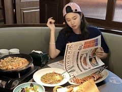 -前海沿·青岛菜(大拇指广场石老人店)