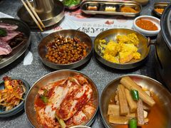 -草家酱蟹炭火烤肉店(珲春南路一店)