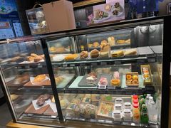 面包甜点陈列柜-星巴克(远洋店)