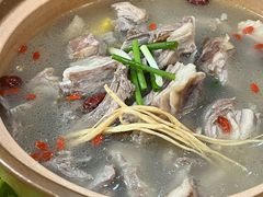 -黄小串·烤串海鲜涮牛肚(升龙广场店)