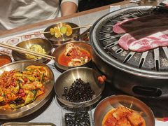 -草家酱蟹炭火烤肉店(珲春南路一店)