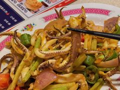 咸蛋黄炒鱿鱼须-潮庭港式茶餐厅·熊仔奶茶(同济广场店)