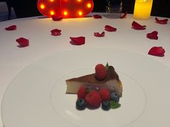 -AZUR聚(香格里拉饭店)