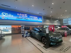 -交运起申一汽大众4S店(内江路店)