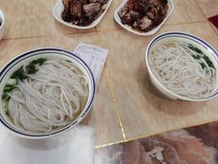 -香辉食馆(新兴路店)