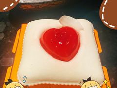 -红跑车蛋糕世界(龙湖杭州西溪天街店)