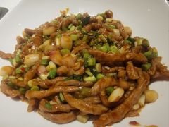鱼香肉丝-尘香•传统川菜(创汇首座店)