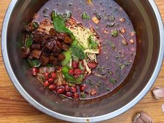 -王菊美食街·王菊面馆(总店)